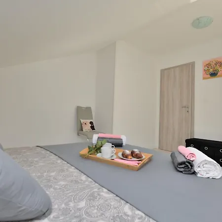 Viktoria Apartment