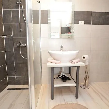 Viktoria Apartment