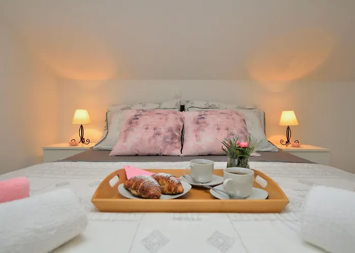 Viktoria Apartmán *