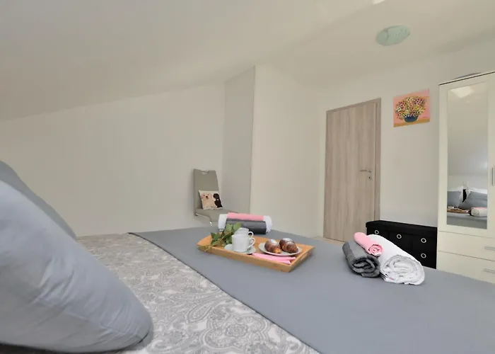 Viktoria Apartment